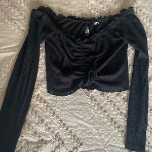 Me to We long sleeve black crop top